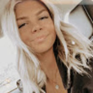 Meet your Posher, Madeline